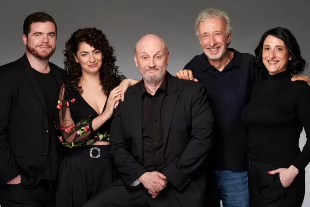 "Empieza con D, Siete Letras": el &eacute;xito teatral de Juan Jos&eacute; Campanella vuelve con nuevas funciones