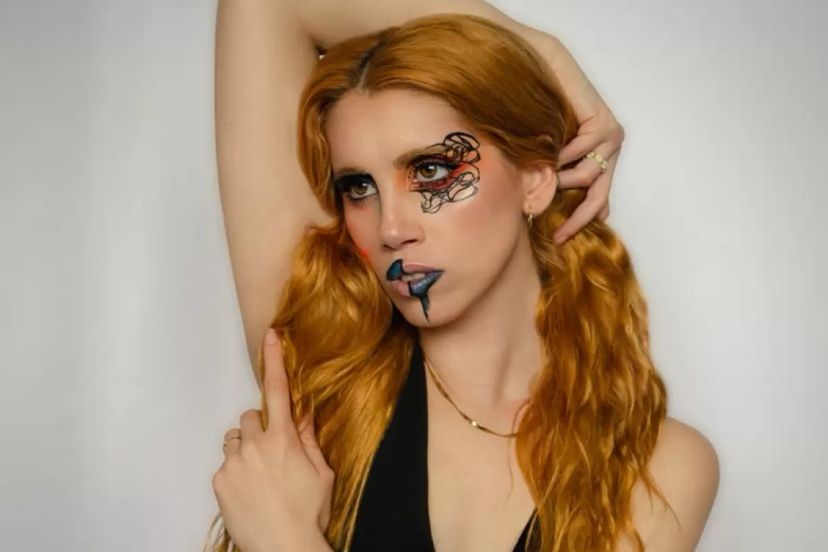 De los encuentros cosplay a las marcas: el recorrido de Sol Vi&ntilde;als en el modelaje