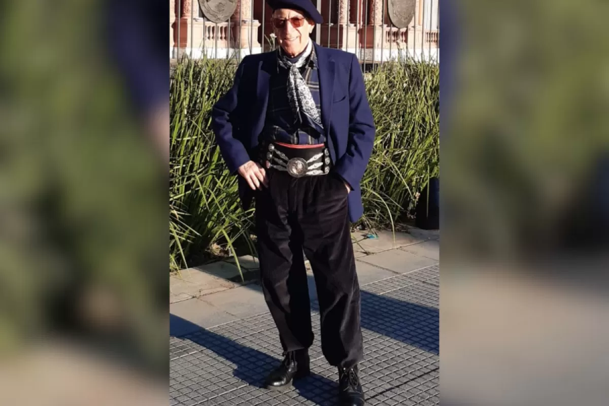 Jhosemaria De Niro prepara nuevos &aacute;lbumes en espa&ntilde;ol y cuestiona el rumbo cultural de Occidente