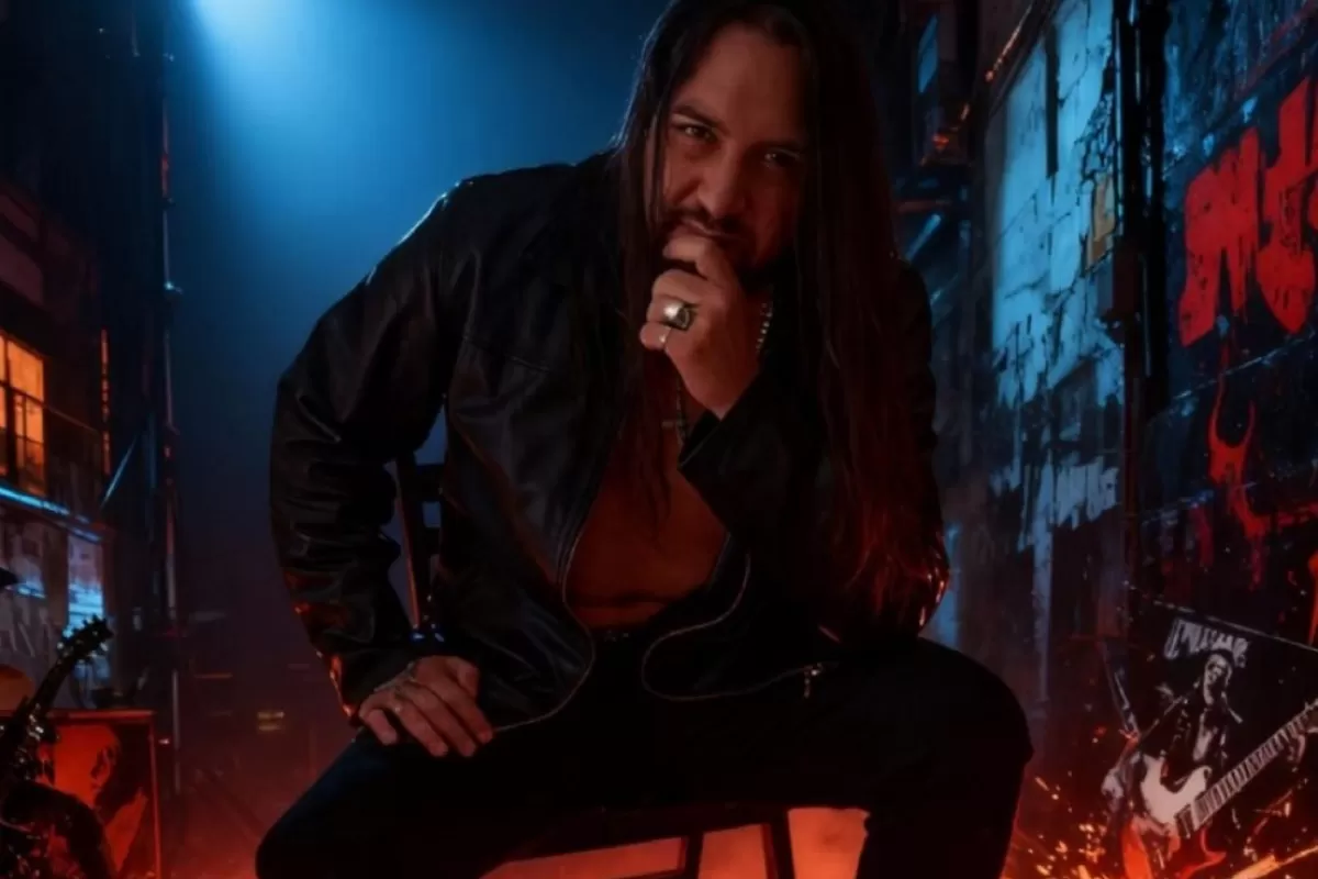 VIDEO | Participaciones en desfiles y escenarios consolidan el presente art&iacute;stico de Hern&aacute;n Orellano, "El B&uacute;falo"