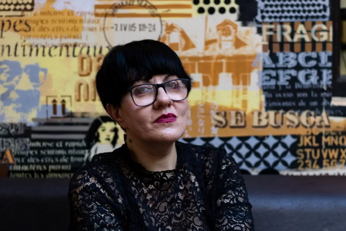 A trav&eacute;s de m&uacute;sicos extremos, Lala Toutonian intentar&aacute; descifrar c&oacute;mo naci&oacute; el mito del rock maldito