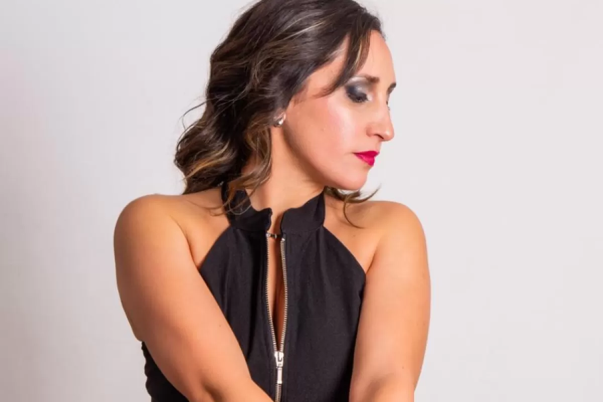 VIDEO | Julieta Far&iacute;as consolida su camino art&iacute;stico desde C&oacute;rdoba y proyecta nuevos escenarios