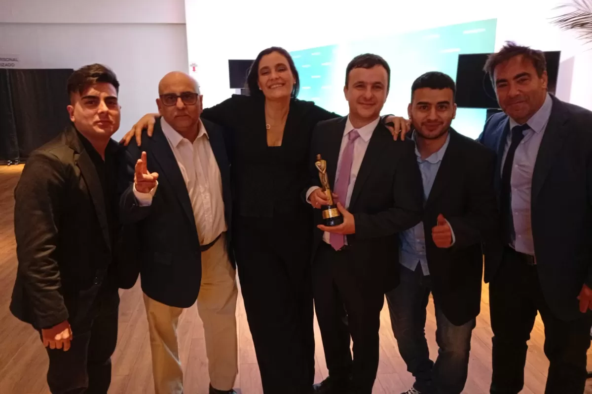 Real Politik fue premiado en una terna clave del periodismo digital