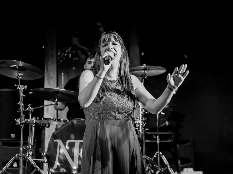 La cantante Naty TK lanzó su álbum “Simplemente” y repasó su recorrido musical