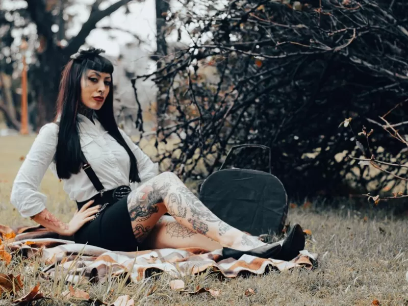 De Burzaco al universo pin up: Cherry construyó un camino entre la belleza y el empoderamiento femenino