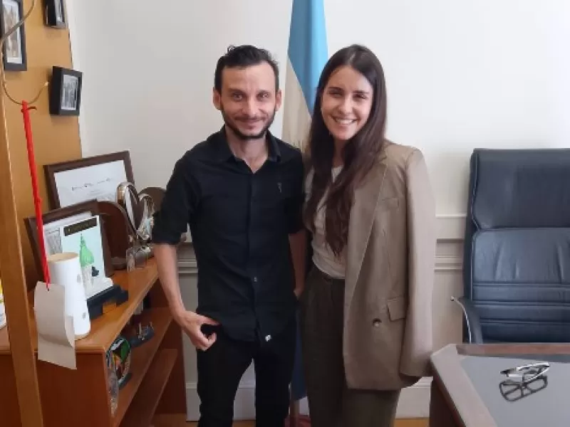 Matías Español suma su experiencia en medios a la creación de un movimiento político juvenil