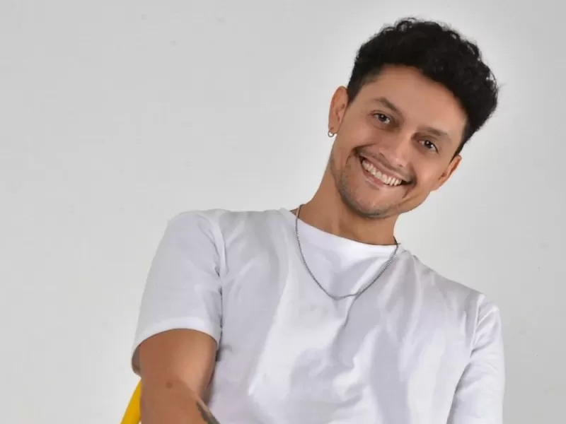 El proyecto musical de Lucho Arrieta tuvo una nueva vidriera al abrir el show de Q’ Lokura