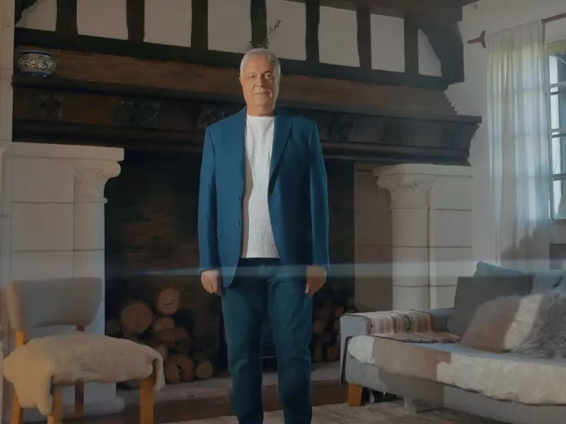 VIDEO | Gabriel Moss lleva sus sue&ntilde;os a la pantalla con el estreno de &ldquo;Te so&ntilde;&eacute;&rdquo;