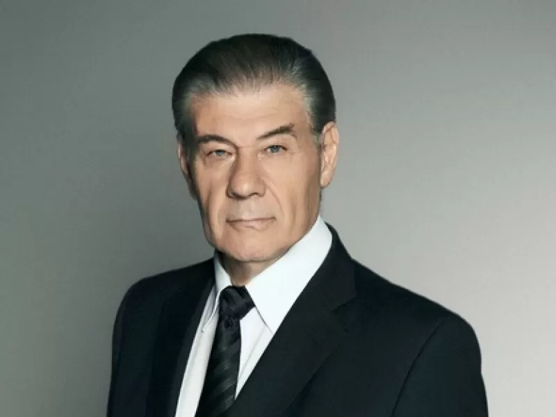 ¡Te extrañábamos, Víctor Hugo! Vuelve el periodista que marcó generaciones