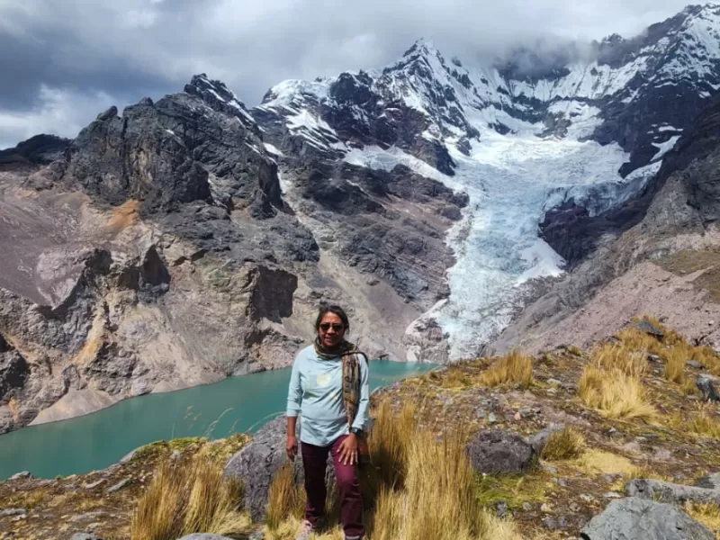 Salma Palacios consolida su labor como terapeuta holística con sesiones a distancia