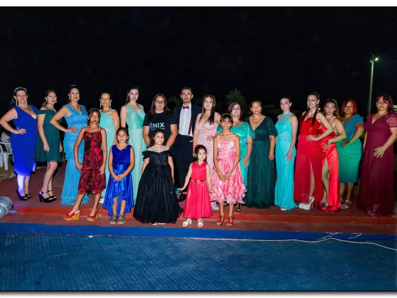 Uruguay: un desfile en San Luis reunió moda y solidaridad donde triplicó la recolección de útiles para chicos