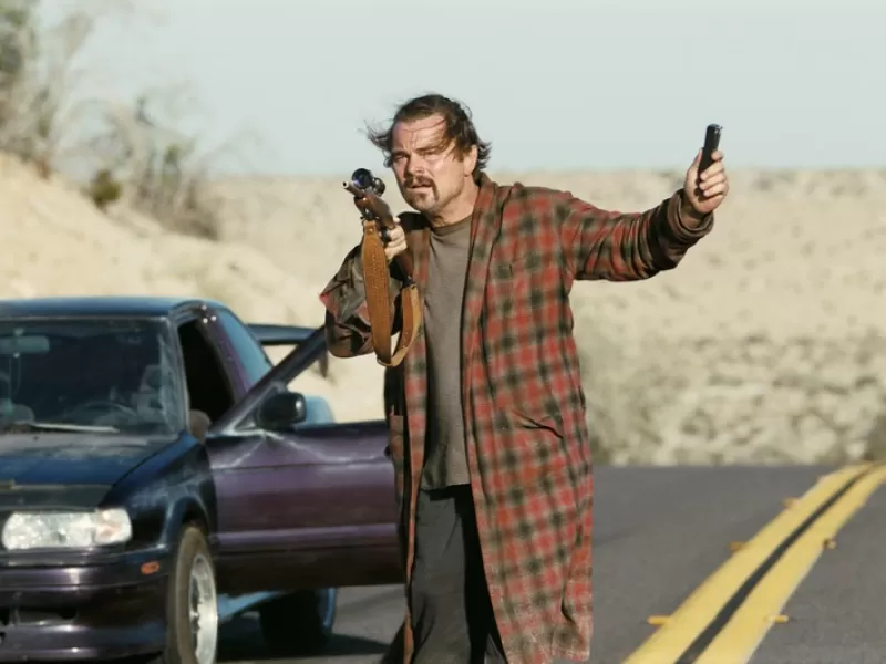 TRAILER | Chase Infiniti y DiCaprio forman un dúo explosivo en el nuevo drama de Anderson