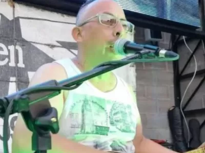 VIDEO | Javi Agüero: "Mi propósito en la vida es cantar y tocar la guitarra"