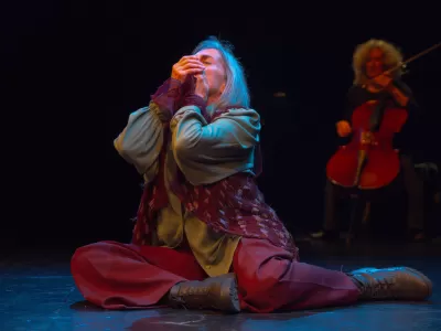 “Leonora” llega a CABA y prepara su desembarco en Medellín